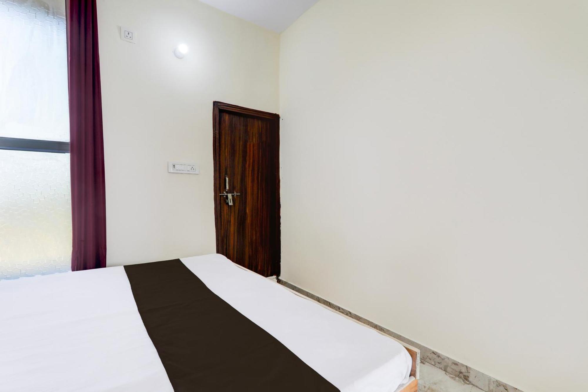 Hotel O Rn Chinhat المظهر الخارجي الصورة